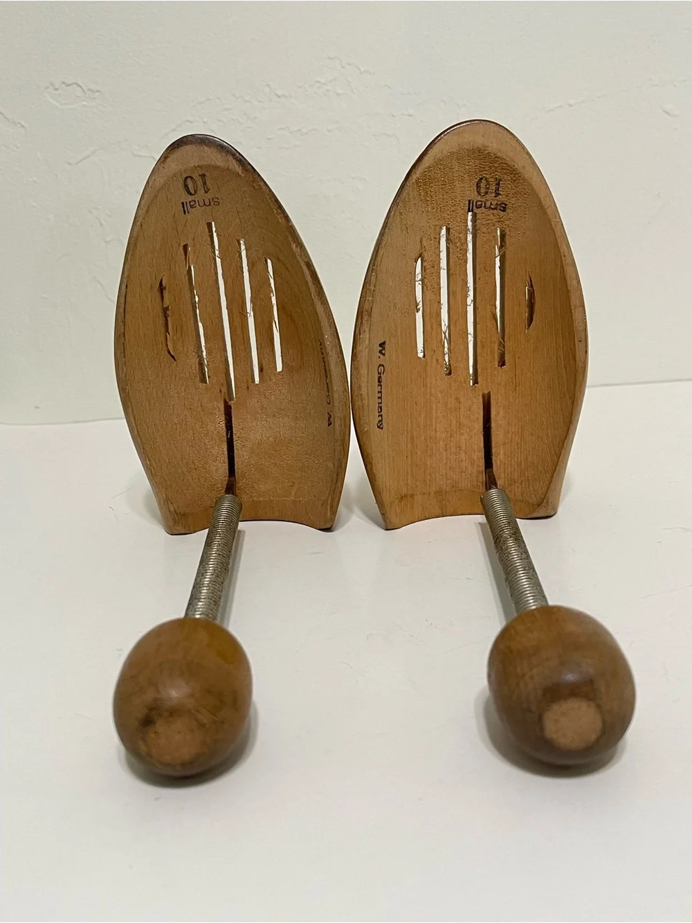 Vintage Formwell Natural Wood Adjustable Shoe Trees Foldable W Germany Small 10